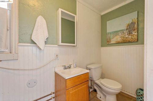 2350 109, Oakland CA  94603-4115 exterior