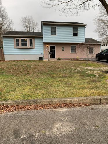 12 Widgeon Dr, Berkeley Township, NJ 08721-1918