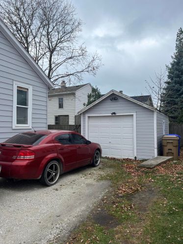 4502 8 Ave, Kenosha WI 53140-3301 exterior