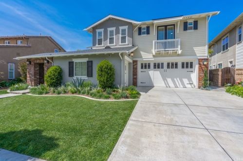 959 Heron Cir, Seal Beach, CA 90740-5615
