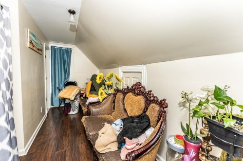 515 Sayre Ave, Perth Amboy NJ  08861-3681 exterior