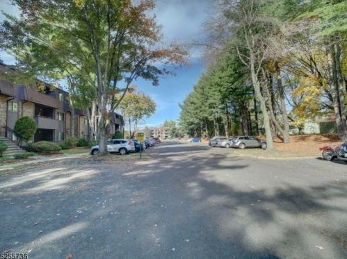 2234 Old Stone Mill Dr, East Windsor, NJ 08512-2219
