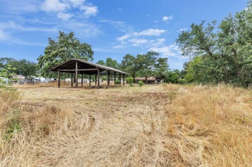 740 K St, Rio Linda CA  95673-3446 exterior