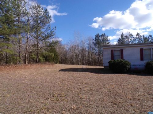 2670 Cloverdale Rd, Bremo Bluff, VA 23022-2319