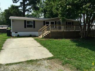 302 Cattail Ln, Yorktown, VA 23693-5215