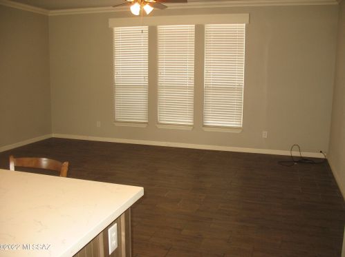 7677 Copper Nugget Dr, Tucson, AZ 85735-9074