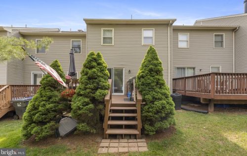 405 Franklin Ct, Collegeville PA  19426-2246 exterior