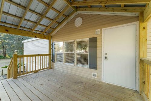 59 Hummingbird Ln, Freeport, FL 32439-4149