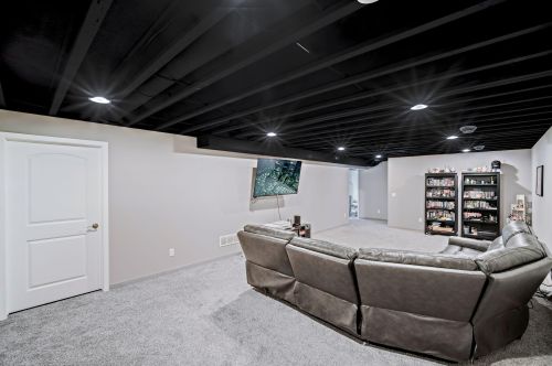 531 Silver Fox Dr, Kewaskum WI  53040-9054 exterior