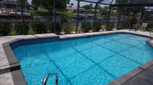 1111 36th Ter, Cape Coral, FL 33909-6490