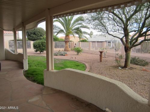 15179 Las Brizas Ln, Sun City AZ 85375-2827 exterior