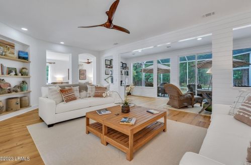 34 Chiffelle St, Bluffton SC  29909-4562 exterior