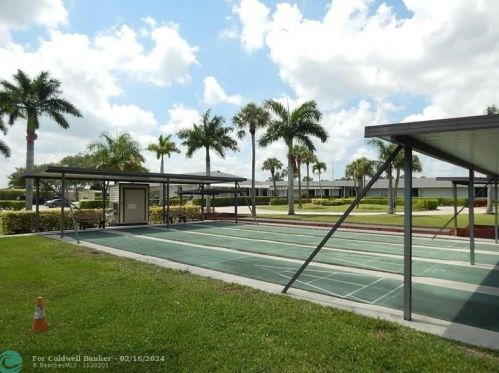 6397 Lasalle Dr, Delray Beach FL  33484-1585 exterior