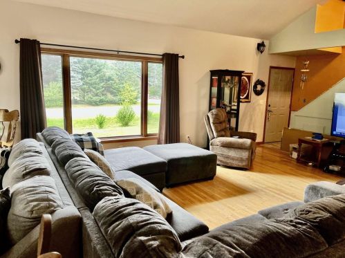 16598 Carrie Dr, Townsend WI 54175-9407 exterior