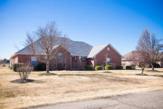 2304 North Lake View Ln, Mustang, OK 73064-6817