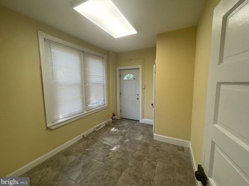 14 Basin St, Norristown PA 19401-4060 exterior