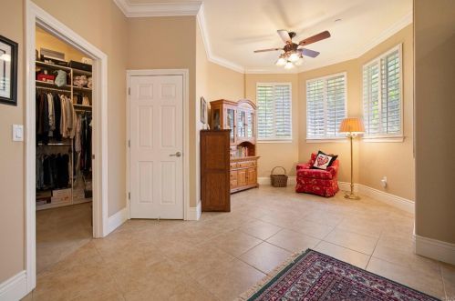 6070 Vine St, Vacaville CA  95688-8724 exterior