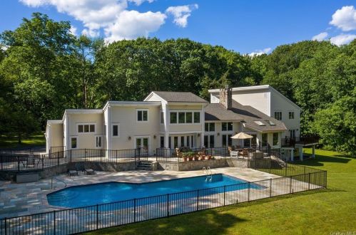 171 Main St, Lewisboro, NY 10590-1210