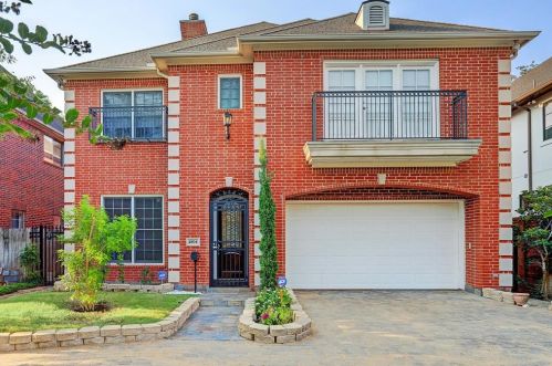 4804 Beech St, Bellaire, TX 77401-3403
