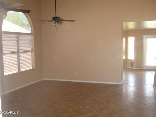 1353 Cindy St, Chandler, AZ 85224-5242