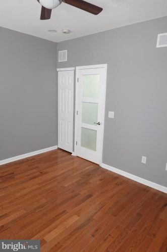 1525 Hicks St, Philadelphia PA  19146-4820 exterior