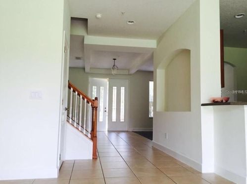 10232 Park Row Ct, Orlando, FL 32832-5868