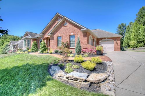 3320 Kruer Ct, Covington, KY 41017-4901