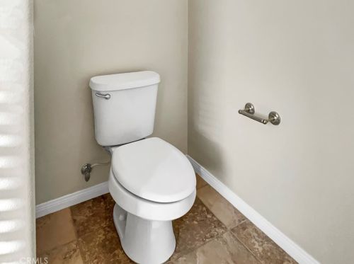 1750 Forest Oaks Dr, Beaumont CA  92223-8563 exterior