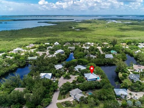 9464 Calla Ct, Sanibel, FL 33957-4228
