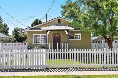 228 Waverly St, Orange, CA 92866-1733