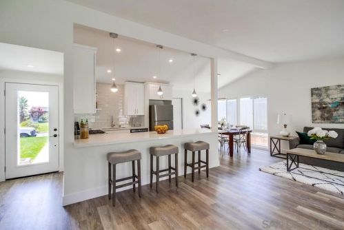 3451 Lockwood Dr, San Diego CA  92123-2619 exterior