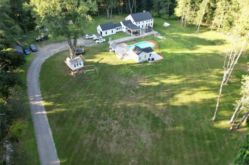 107 Old Rd, Westport, CT 06880-4149