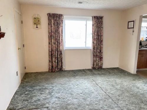 59 Miriam Dr, Florence KY  41042-1808 exterior