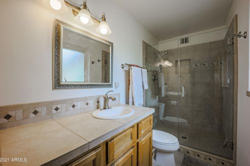 2526 69th Pl, Scottsdale AZ 85253-5908 exterior