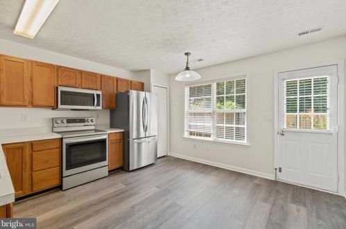 9724 Midland Way, Fredericksburg VA  22408-7753 exterior
