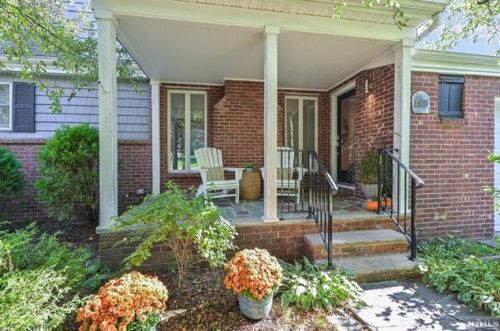 159 Forest Rd, Ridgewood NJ  07452-1914 exterior