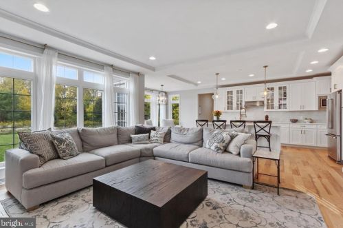 200 Hoke Farm Way, Navy Sup Dpt, PA 17050-4141
