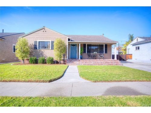 4181 Los Coyotes Diagonal, Lakewood, CA 90713-3342