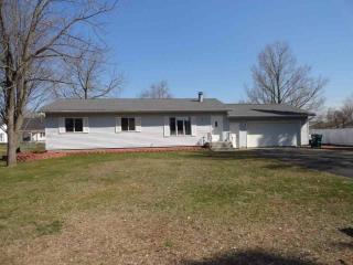 1206 Iris Ln, Wausau, WI 54401-0628