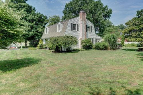 456 Church St, Hartford, CT 06103-1107