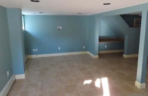 231 Carman Ave, East Rockaway NY  11518-1737 exterior