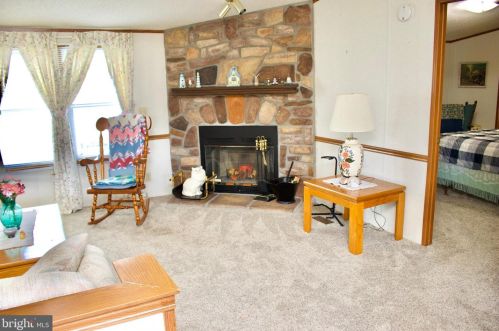 209 Persimmon Cir, Dover DE  19901-2535 exterior