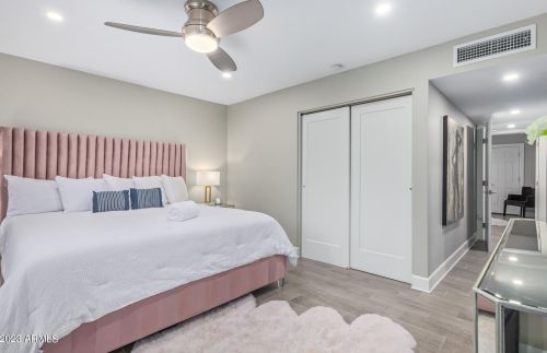 8620 Plz Ave, Scottsdale AZ 85250-6710 exterior