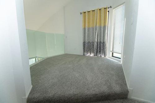 6319 Caminito Del Pastel, San Diego CA  92111-6825 exterior