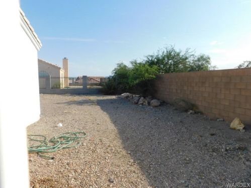 1844 La Entrada Pl, Bullhead City AZ  86426-6203 exterior