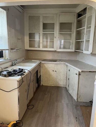 19 Pumgansett St, Providence RI  02908-2513 exterior