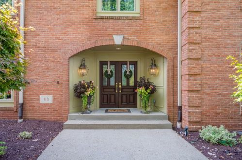 118 Lexington Dr, Canonsburg, PA 15317-3623