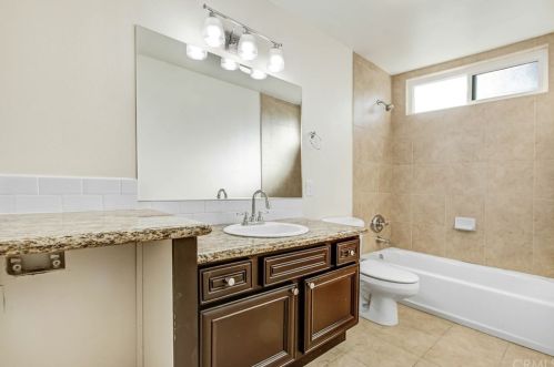 4346 52nd St, San Diego CA  92115-5206 exterior