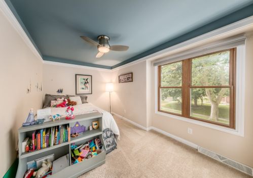 1908 81, Milwaukee WI 53213-2126 exterior