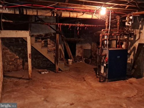 1339 Dekalb St, Norristown PA  19401-3403 exterior